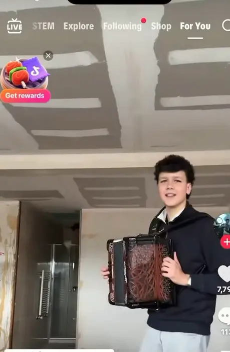 Piñata thumbnail image