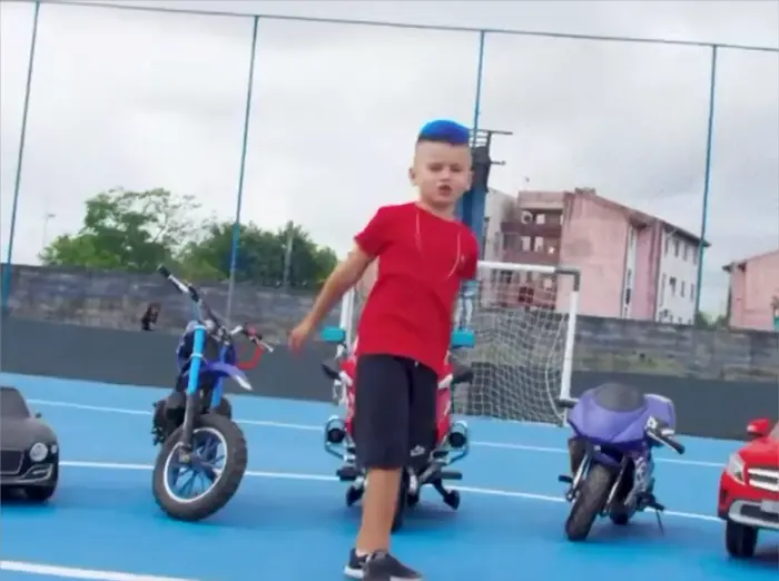 Piñata thumbnail image