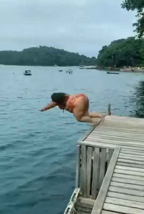 woman jumps into the water and ruins everything meme | image tagged in memes | made with Piñata Farms meme generator