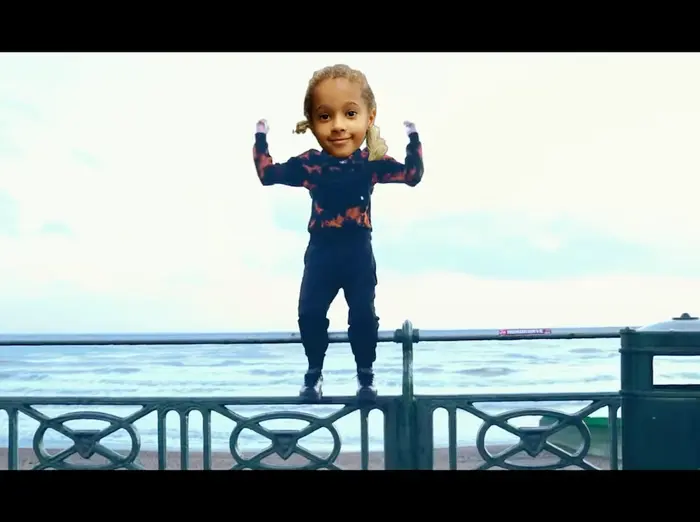 Piñata thumbnail image