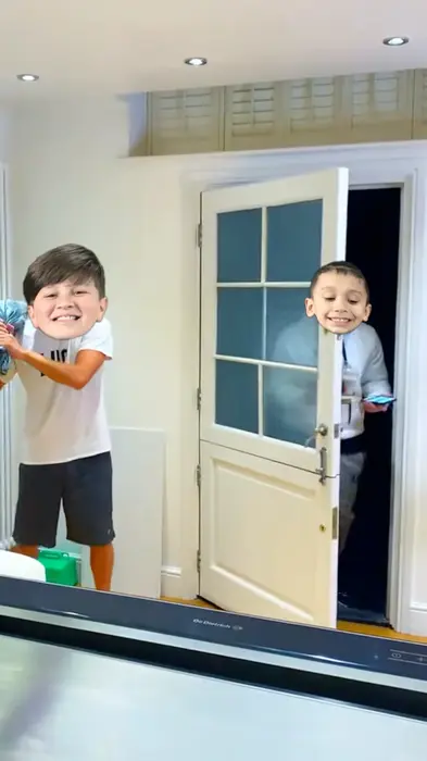 Piñata thumbnail image