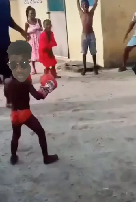 Piñata thumbnail image