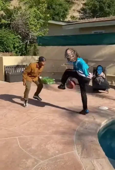 Piñata thumbnail image