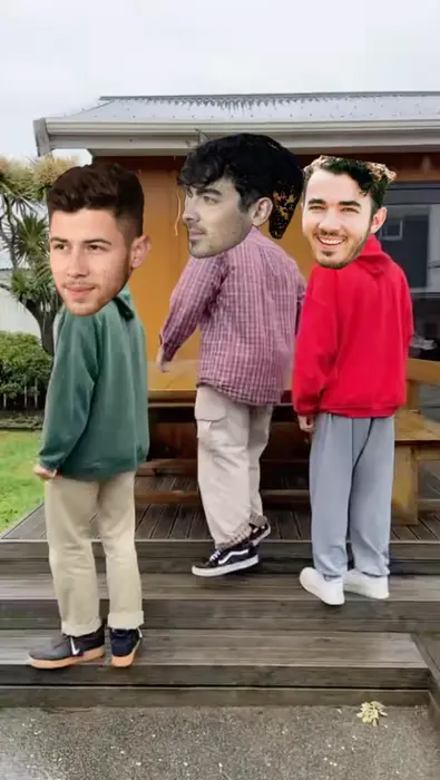 Piñata thumbnail image