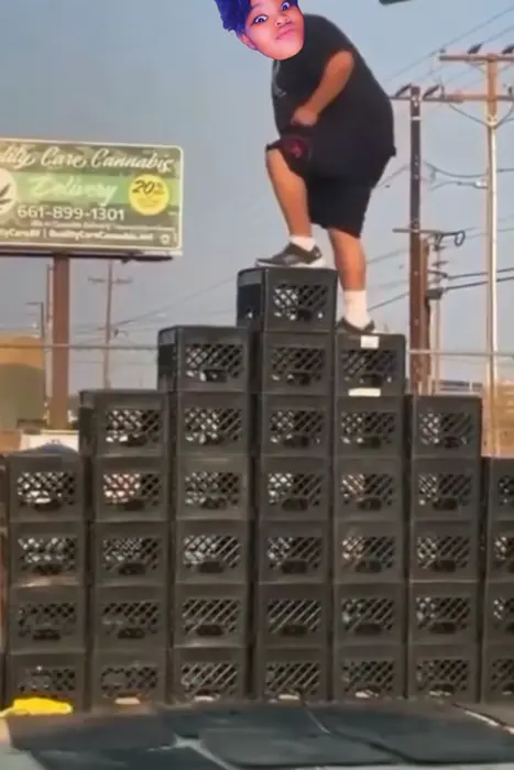 Piñata thumbnail image