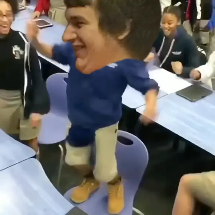 Piñata thumbnail image