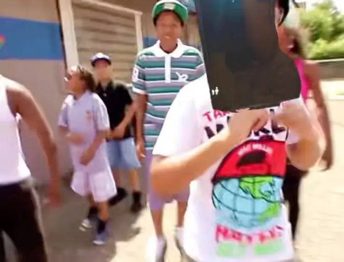 Piñata thumbnail image