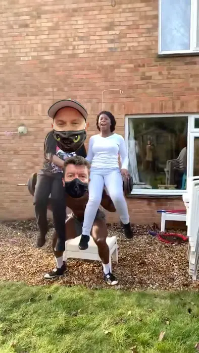 Piñata thumbnail image