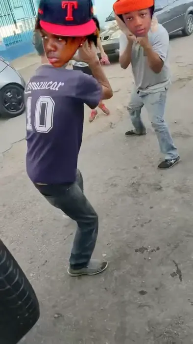 Piñata thumbnail image