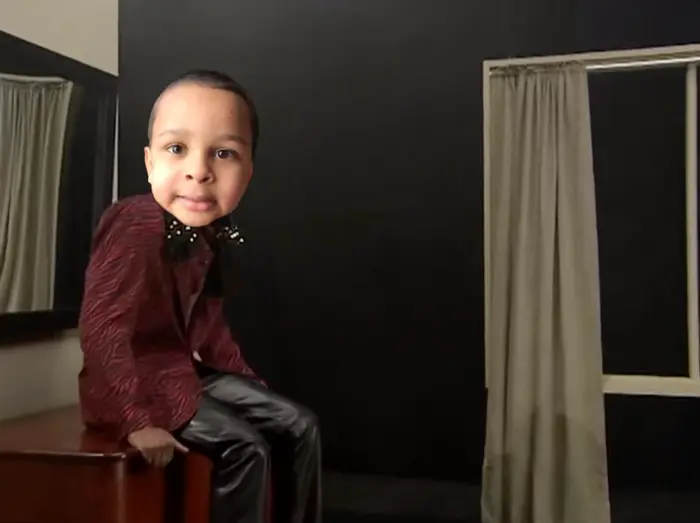 Piñata thumbnail image