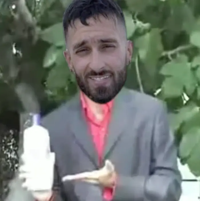 Piñata thumbnail image