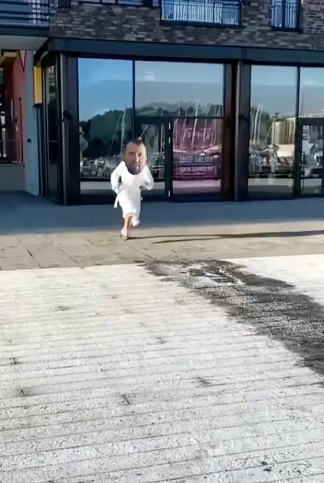 Piñata thumbnail image