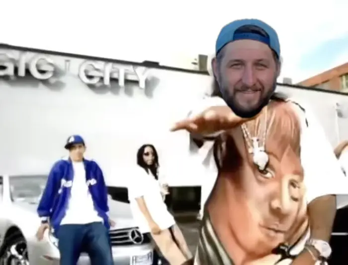 Piñata thumbnail image