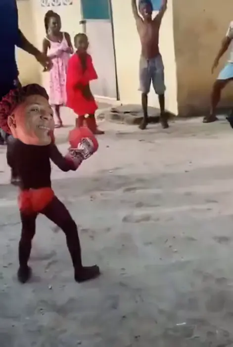 Piñata thumbnail image