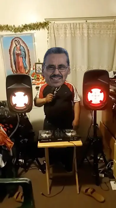 Piñata thumbnail image