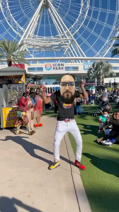 Piñata thumbnail image