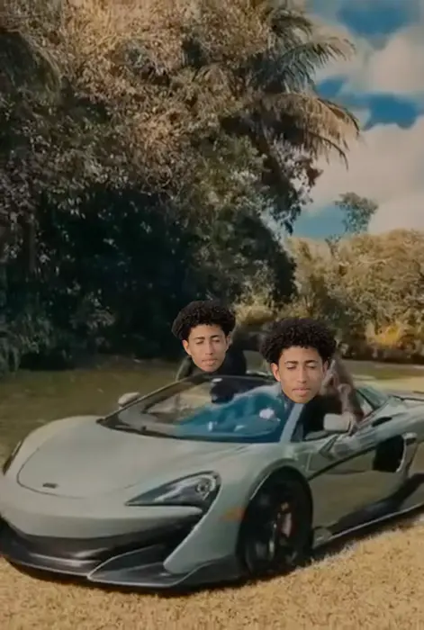 Piñata thumbnail image