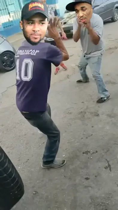 Piñata thumbnail image