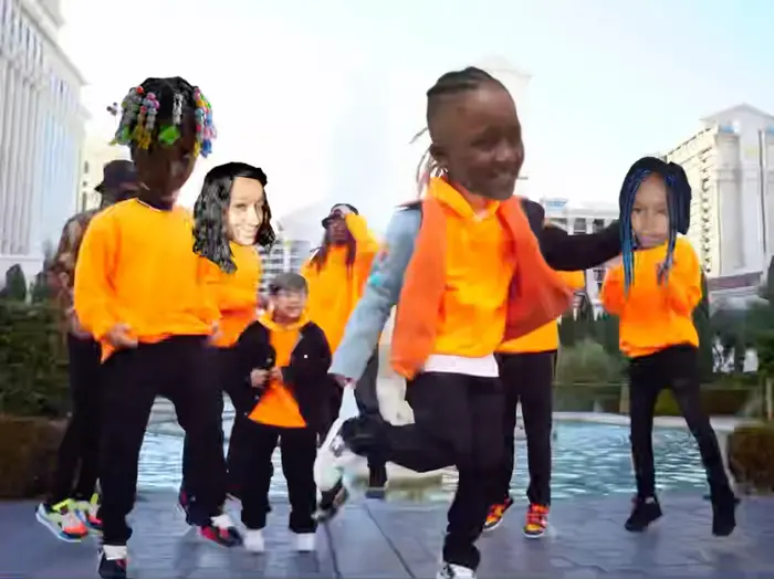 Piñata thumbnail image