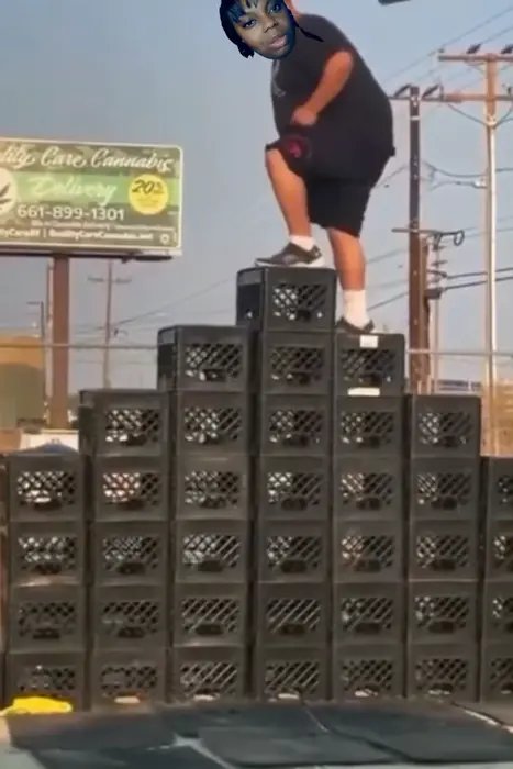 Piñata thumbnail image