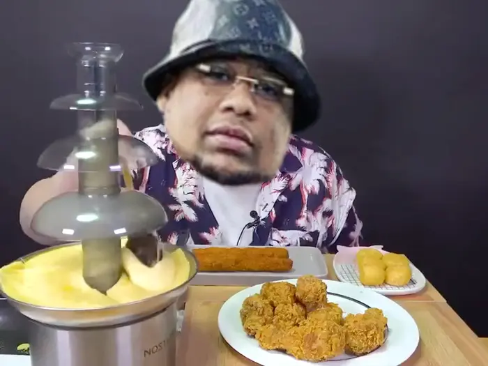 Piñata thumbnail image