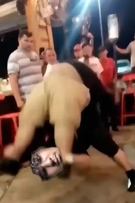 Piñata thumbnail image