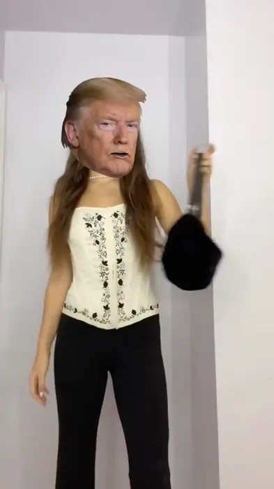 Piñata thumbnail image